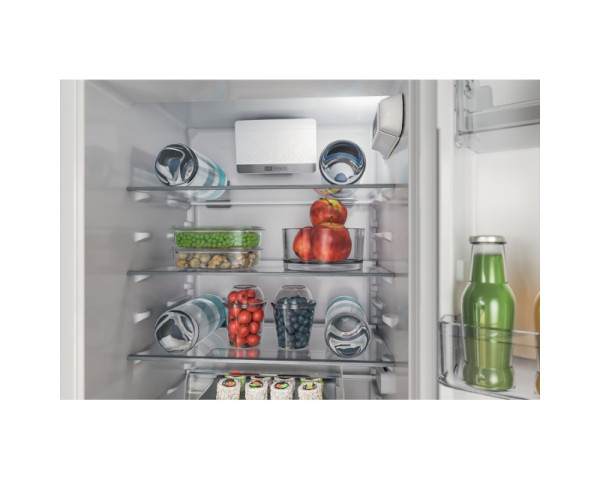 WHIRLPOOL WHC18D011C1 SF ugradni kombinovani frižider (ELE03121)